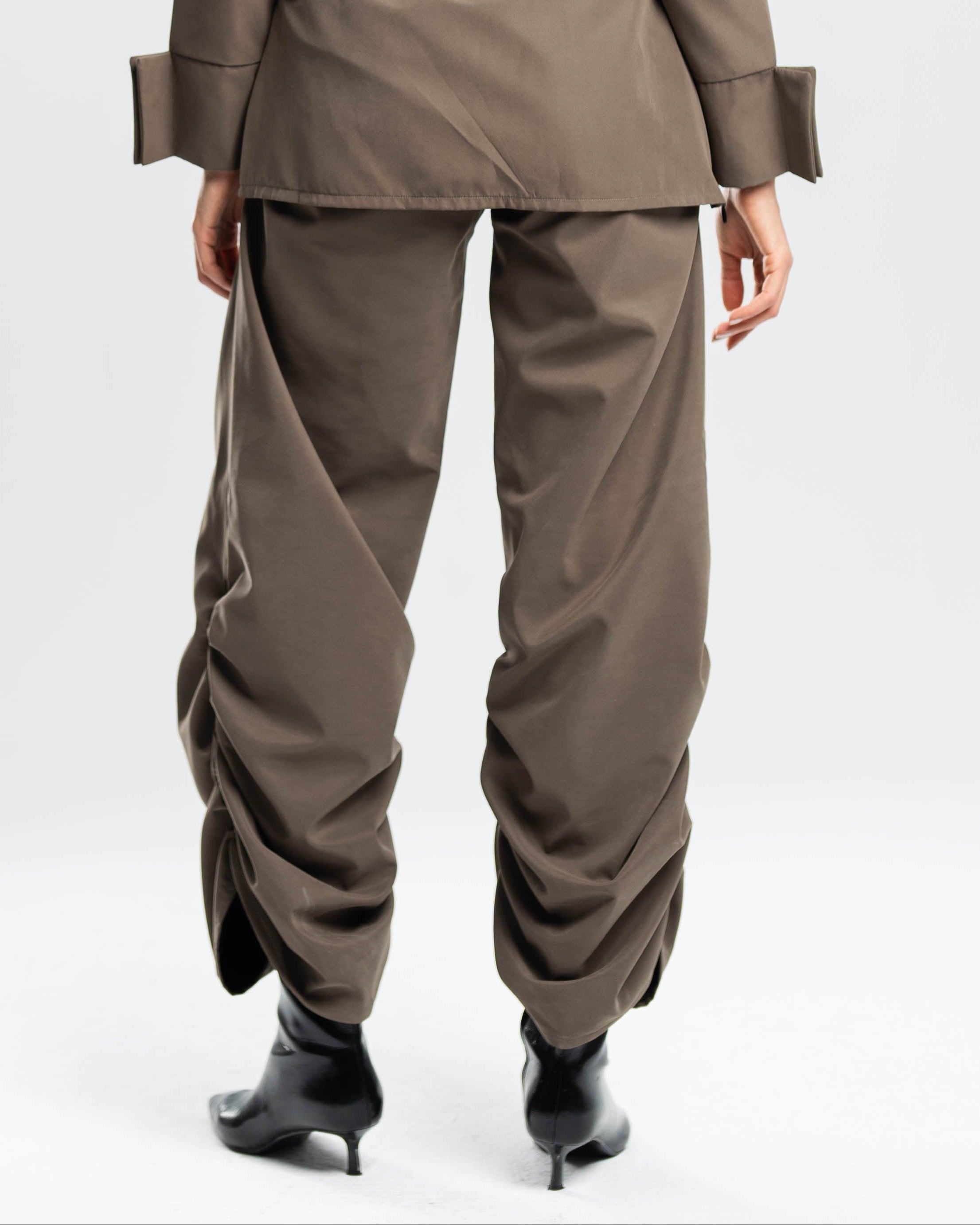 Knot Pants in Taupe Cotton